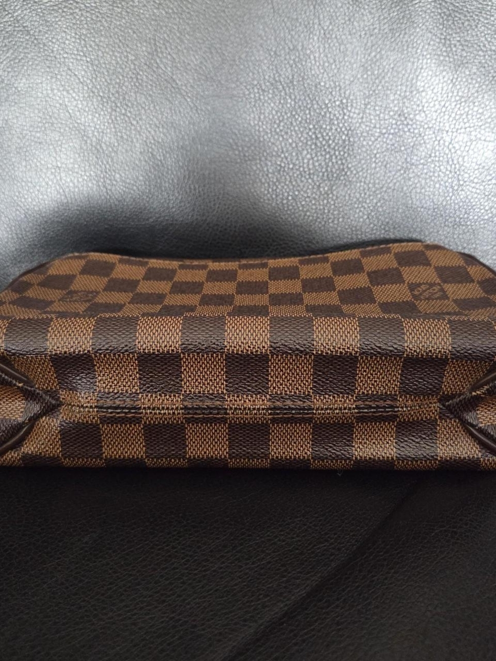 Louis Vuitton Brown Damier Ebene Clutch Wristlet - Picture 4 of 9